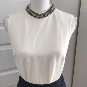 Gorgeous vintage inspired sleeveless top!
